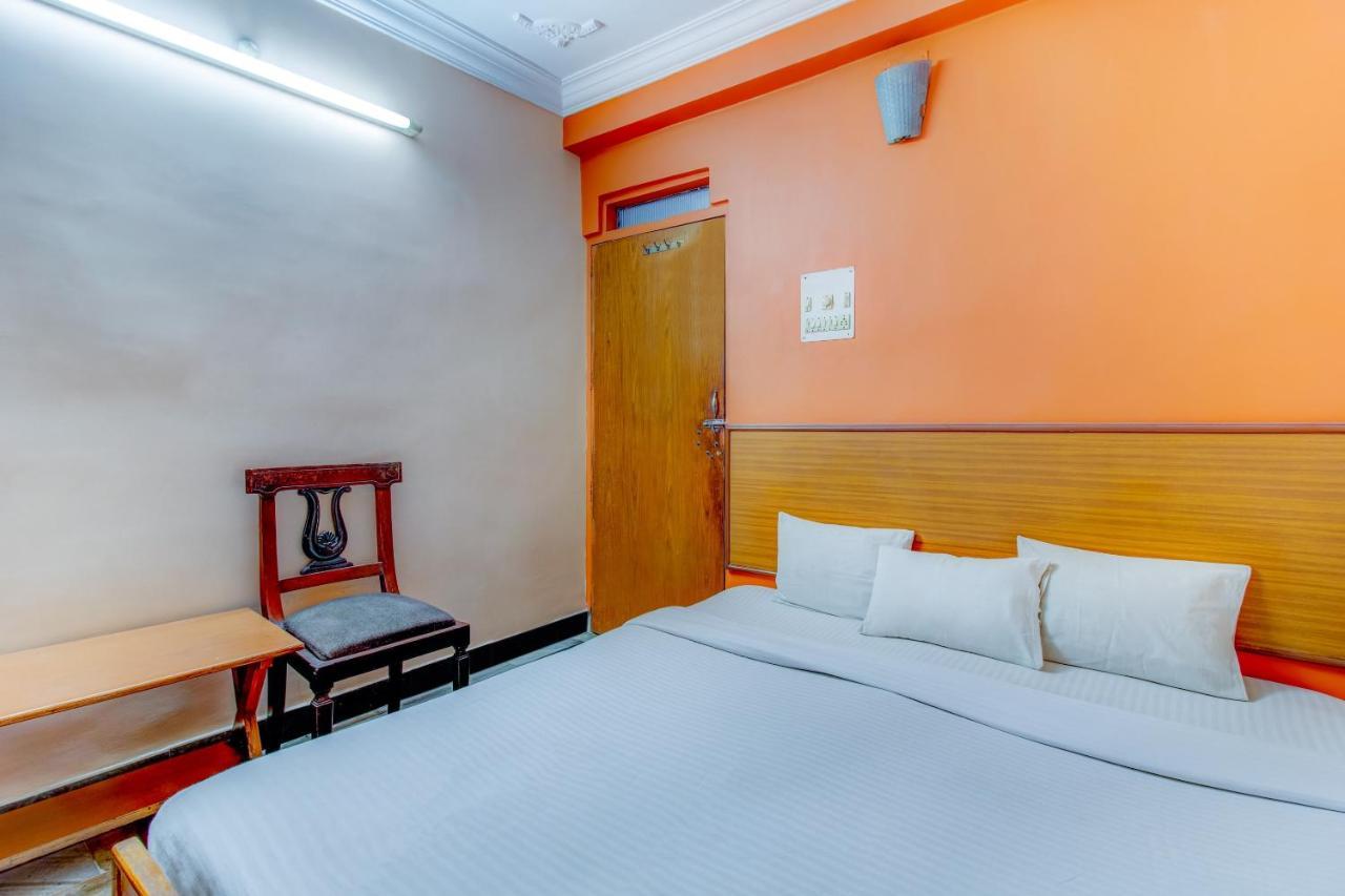 SPOT ON 22114 Hotel Kailash Regency Jamshedpur Buitenkant foto