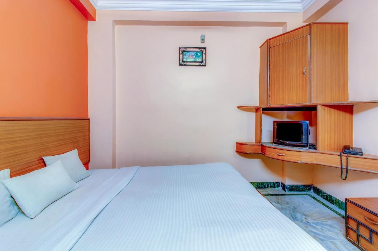 SPOT ON 22114 Hotel Kailash Regency Jamshedpur Buitenkant foto