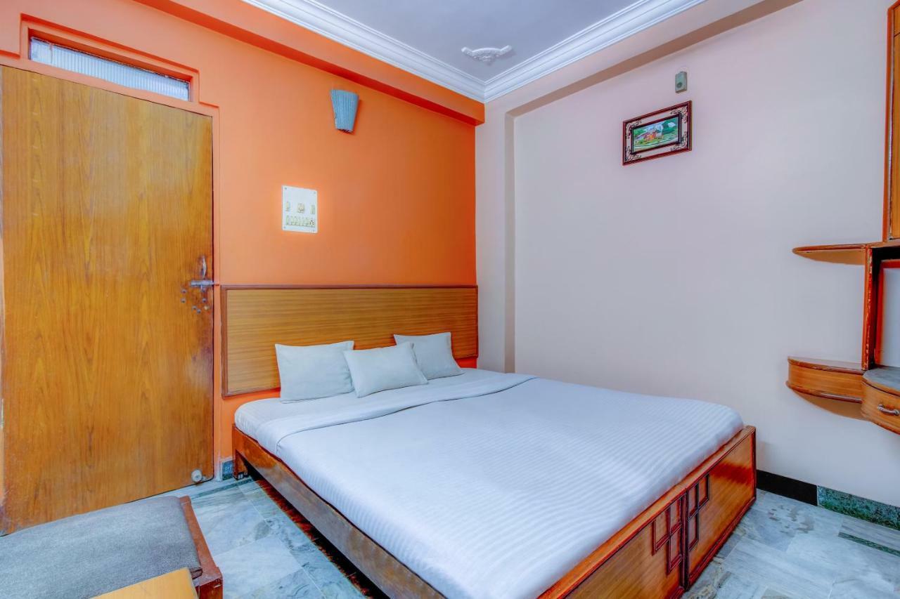 SPOT ON 22114 Hotel Kailash Regency Jamshedpur Buitenkant foto